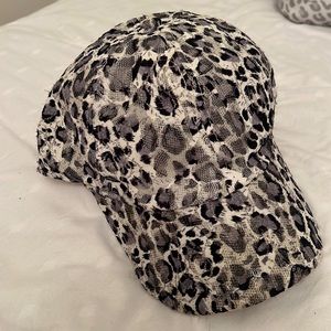 unbranded leopard print baseball cap